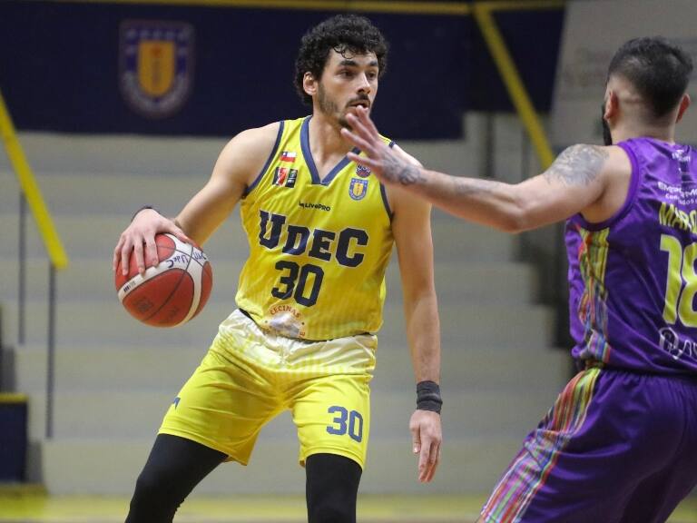 Universidad de Concepción celebró su aniversario clasificando a semifinales de la Liga Nacional de Básquetbol