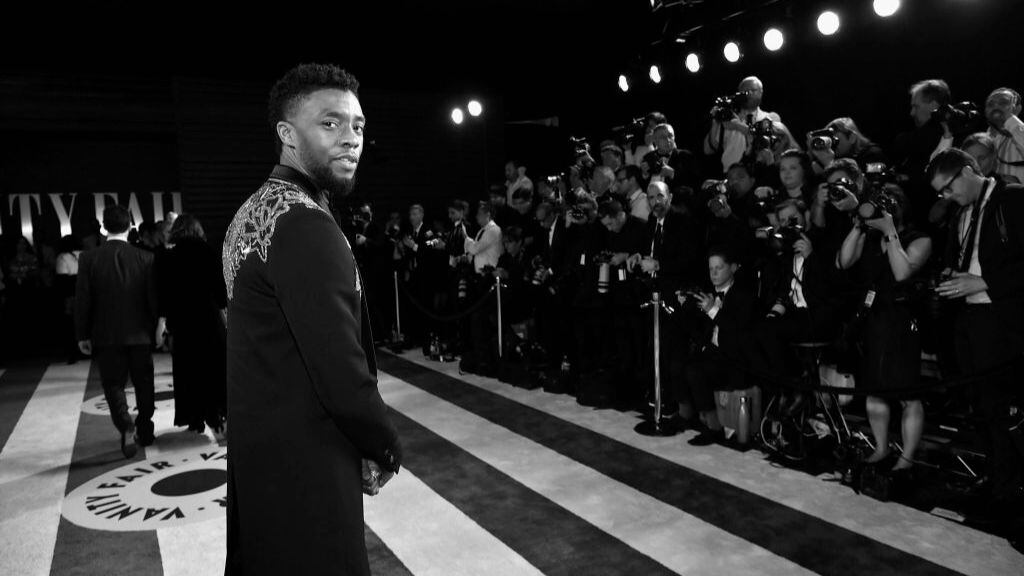 paseo de la fama - estrella póstuma - Chadwick Boseman