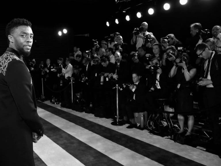 paseo de la fama - estrella póstuma - Chadwick Boseman