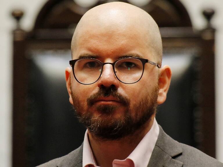 Giorgio Jackson: “No creo que este gobierno vaya a pasar desapercibido en las páginas de historia”