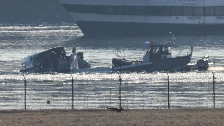 Accidente aéreo en Washington: más de 30 cadáveres han sido recuperados del río