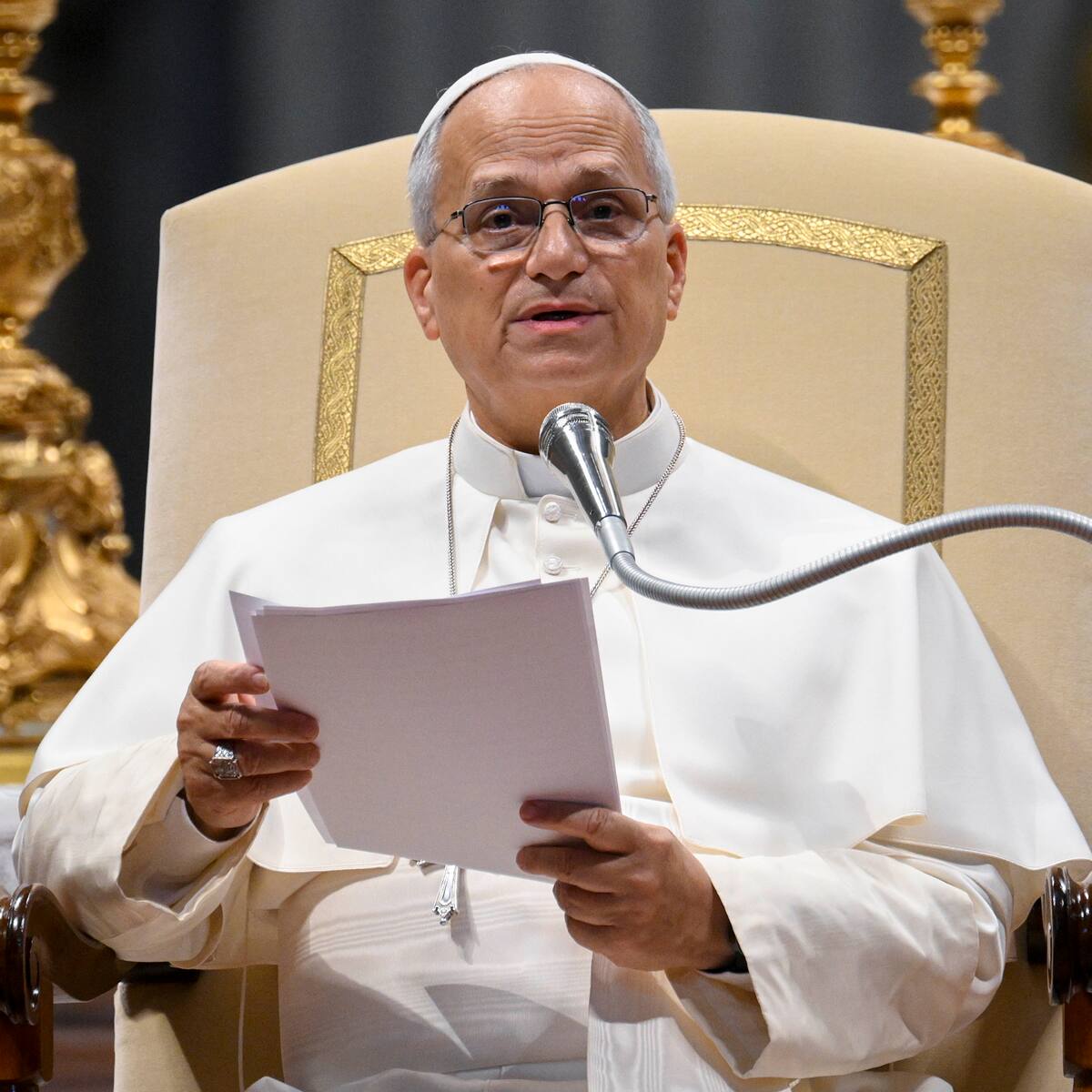 “Abrir los ojos y el corazón”: papa León XIV pide reforzar la protección de menores migrantes y facilitar la reunificación familiar
