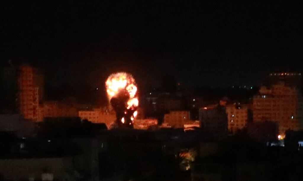 Israel bombardea la ciudad de Gaza