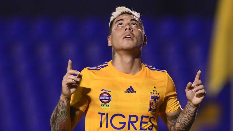 MONTERREY, MEXICO - MARZO 14: Eduardo Vargas del Tigres en festejo despues de anotar el tercer gol de su equipo durante el juego de la jornada 10 del Torneo Clausura 2020 de la Liga BBVA MX en el Estadio Universitario el 10 de Febrero del 2020 en Monterrey, Mexico.FOTO: ANDREA JIMENEZ/JAM MEDIA/AGENCIAUNO