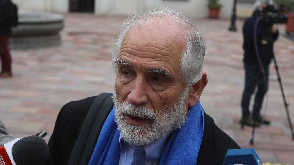Carlos Montes, 1024x576 jpg ok