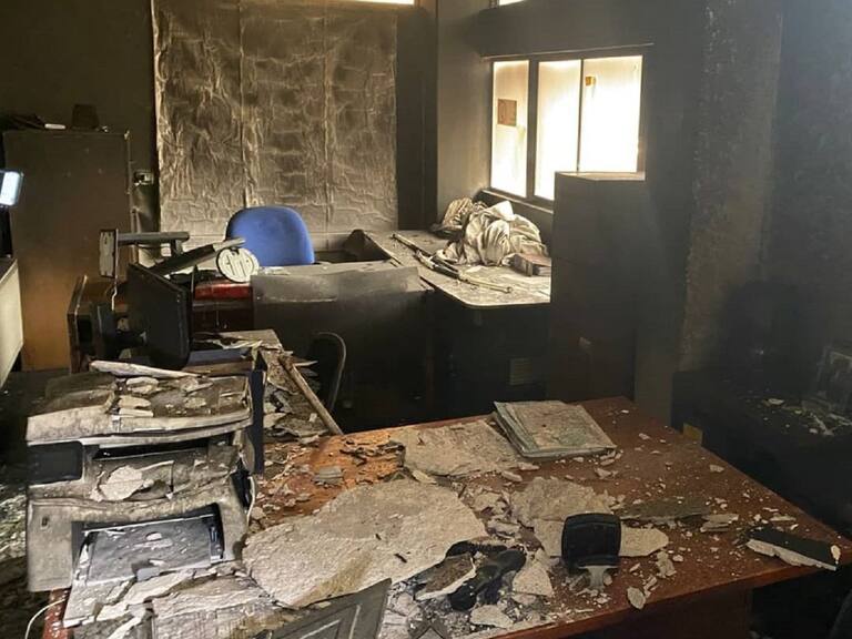 Alcalde de Rancagua se querellará por atentado incendiario en edificio de la Dirección de Obras