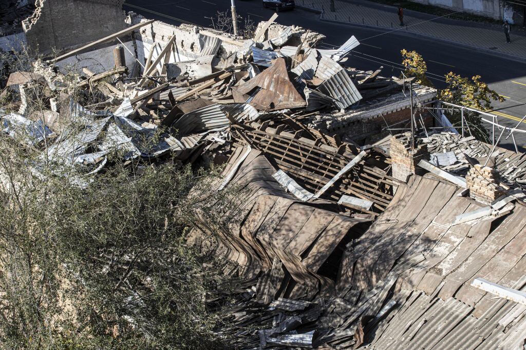El daño sobre una estructura en la ciudad de Kiev en Ucrania