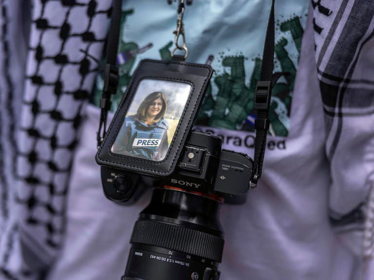 Homenaje a la asesinada periodista palestina Shireen Abu Akleh