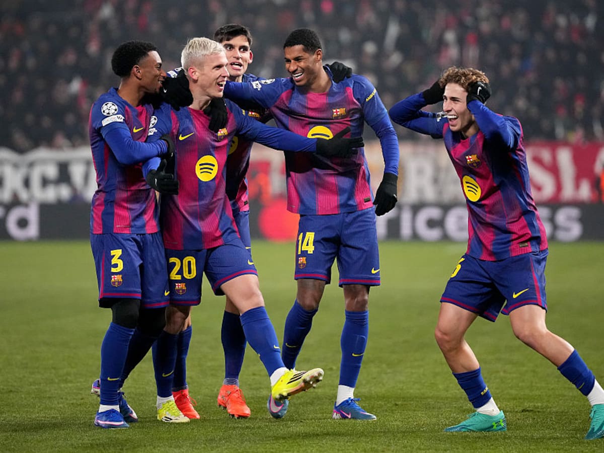 Pese a un autogol de Lewandowski: FC Barcelona vence al Slavia Praga y encamina su clasificación a la siguiente ronda de la Champions League