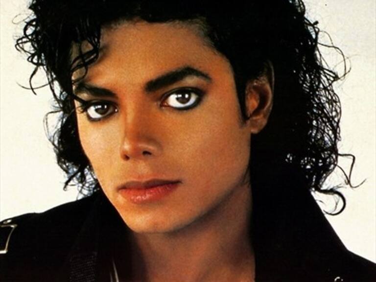 Documental contó cómo se vería Michael Jackson sin operaciones