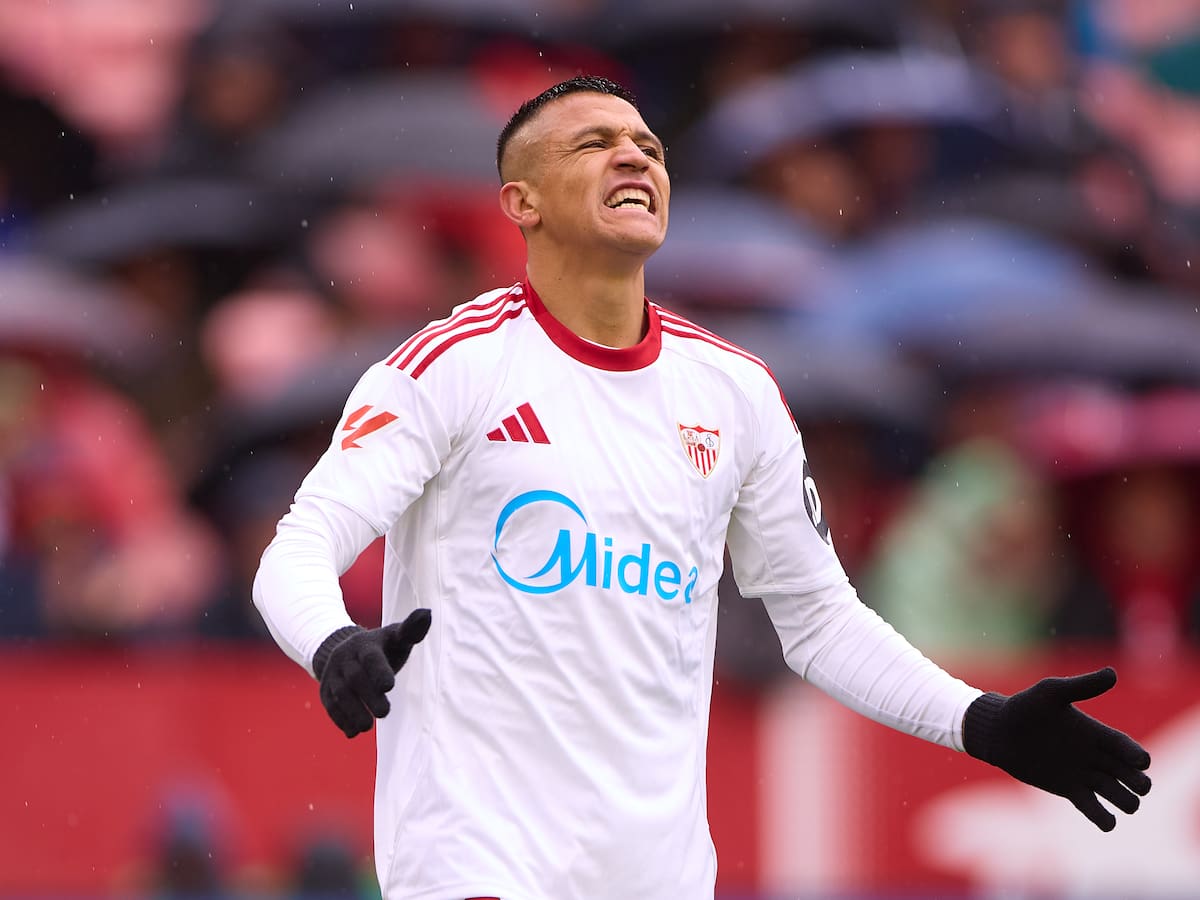 Suspenden partido del Sevilla de Sánchez y Suazo contra el Girona por inclemencias meteorológicas