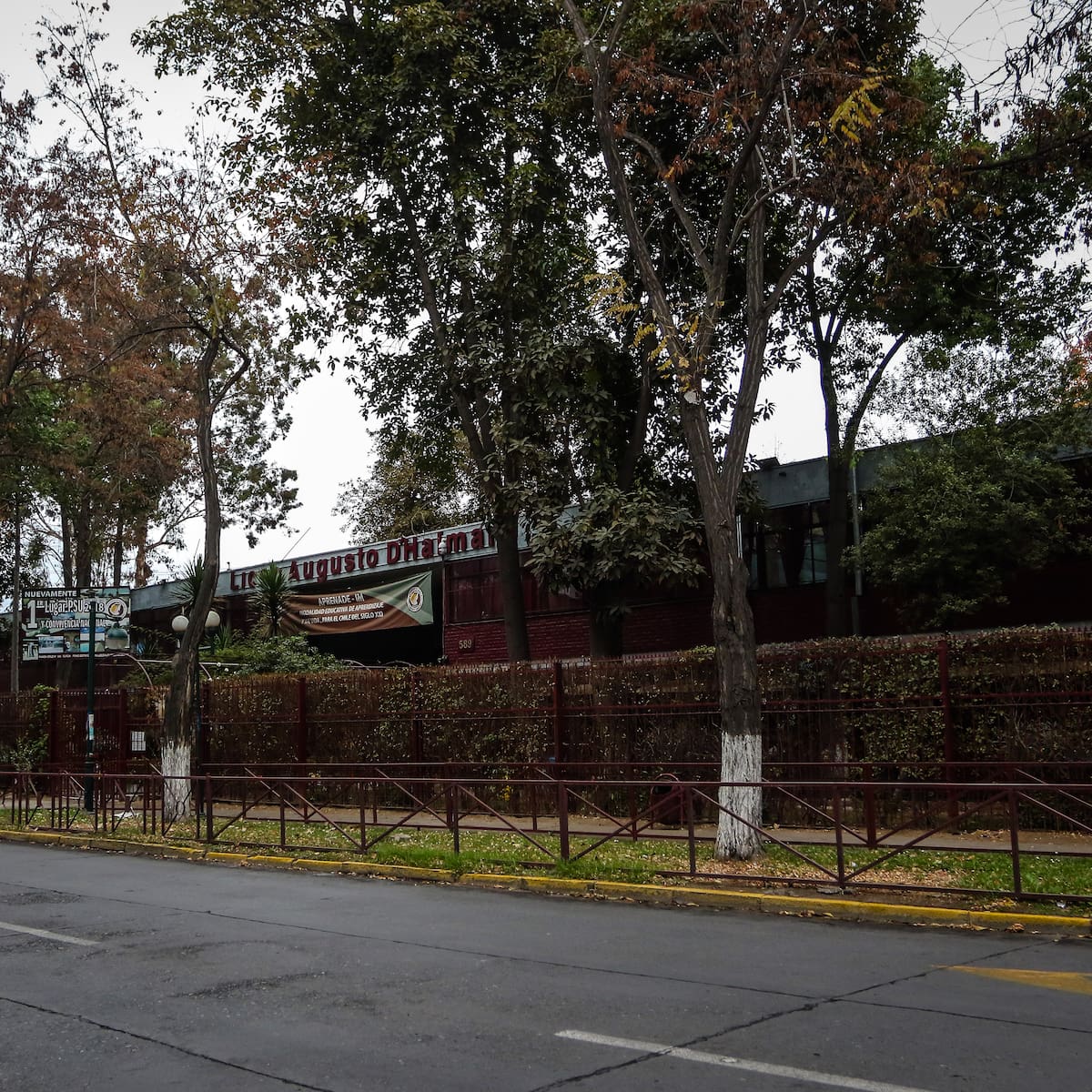 Tras amenazas a estudiante que rechazó el paro: suspenden clases presenciales en Liceo Augusto D’Halmar de Ñuñoa