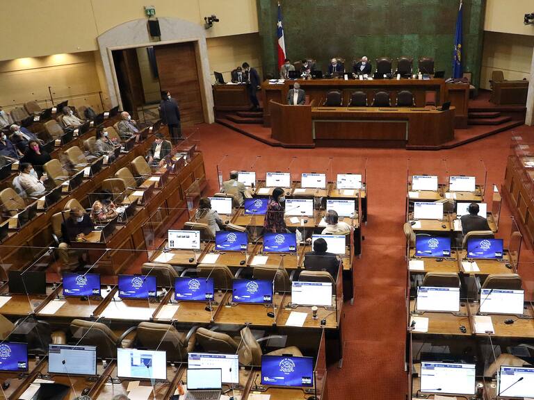 Cámara aprobó financiamiento de la PGU con impuesto a los súper ricos