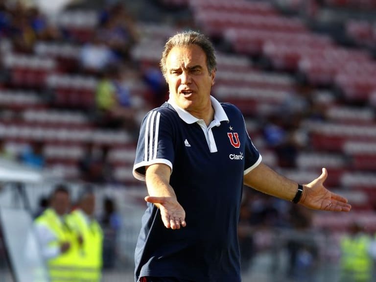 5 de Diciembre de 2015, Santiago.Martin Lasarte, durante el partido valido por la dcimoquinta fecha del Campeonato de Apertura 2015-2016, entre Universidad de Chile vs Huachipato, jugado en el estadio Nacional.
FOTO: JAVIER VALDES LARRONDO /AGENCIAUNO