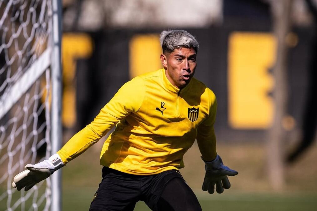 Instagram @oficialcap