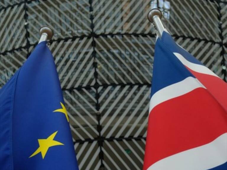 Representante de la Unión Europea anunció acuerdo con el Reino Unido para un Brexit pactado