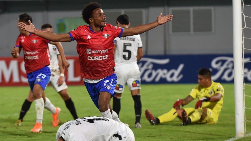 Bolivia's Jorge Wilstermann defender Ramiro Ballivian celebrates after scoring against Chile's Colo Colo during their Copa Libertadores football match, at the Felix Capriles stadium in Cochabamba, Bolivia, on March 4, 2020. (Photo by AIZAR RALDES / AFP) (Photo by AIZAR RALDES/AFP via Getty Images)