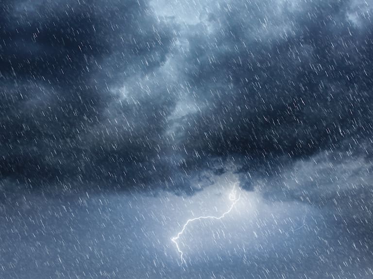 Confirman lluvia y nieve para este jueves en Chile: las 8 regiones con precipitaciones y hasta 60 mm