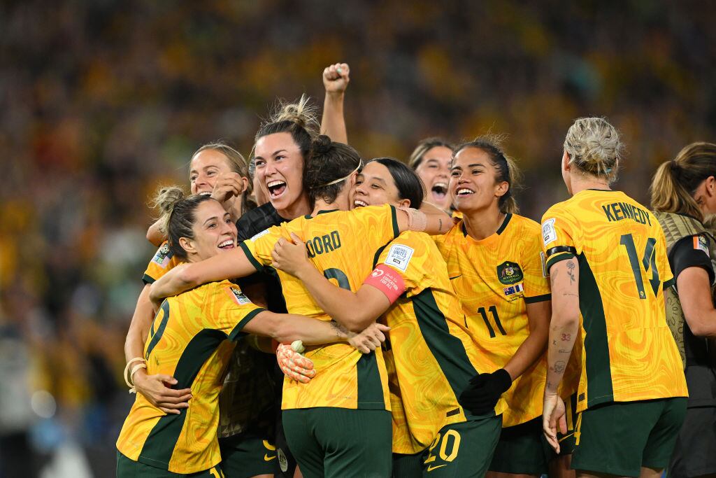 Australia derrota a Francia para llegar a su primera semifinal de un Mundial