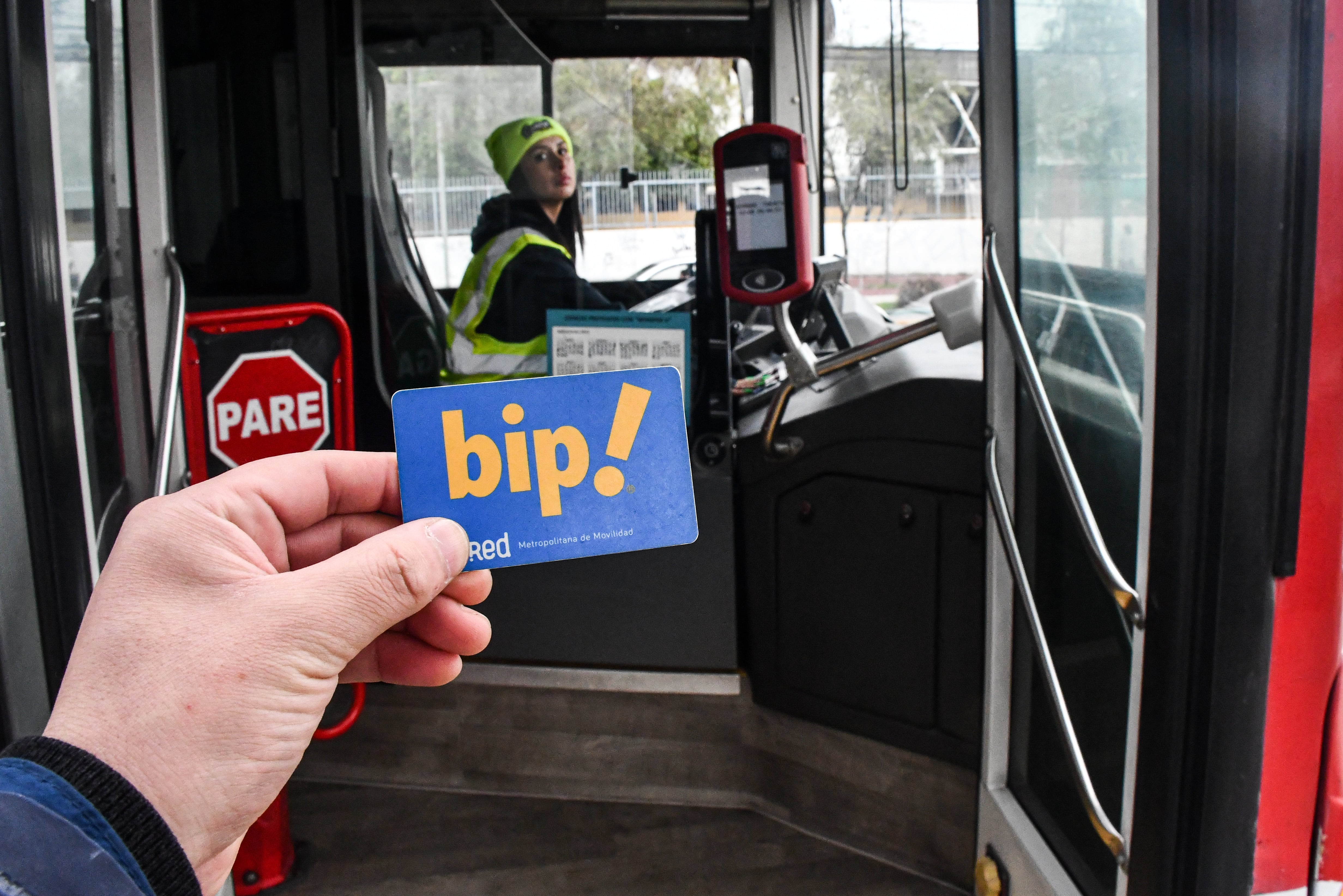 Revelan nueva cifra de evasión en el transporte público: marcó su nivel más bajo en 5 años
