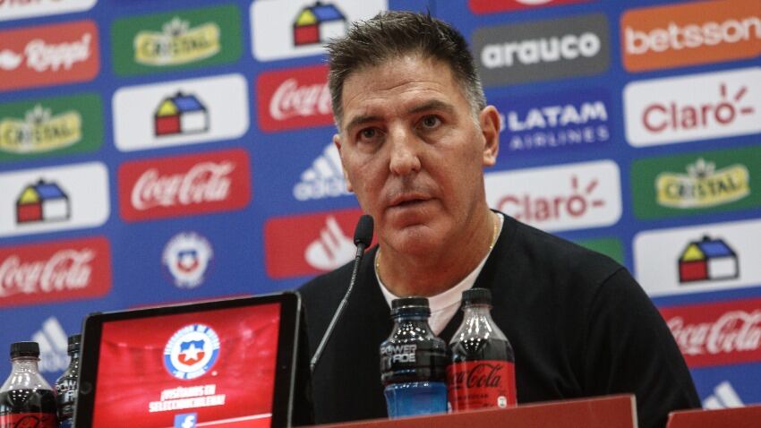 Sin Bravo ni Vargas: la nómina de Chile con jugadores que actúan en el extranjero para enfrentar a Marruecos y Qatar