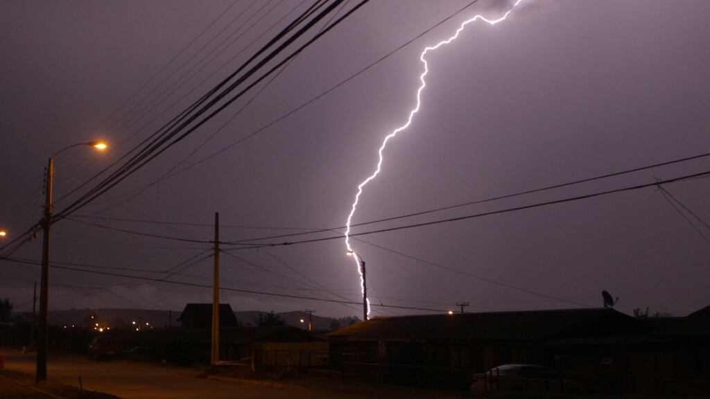 Tormentas eléctricas en el sur de Chile