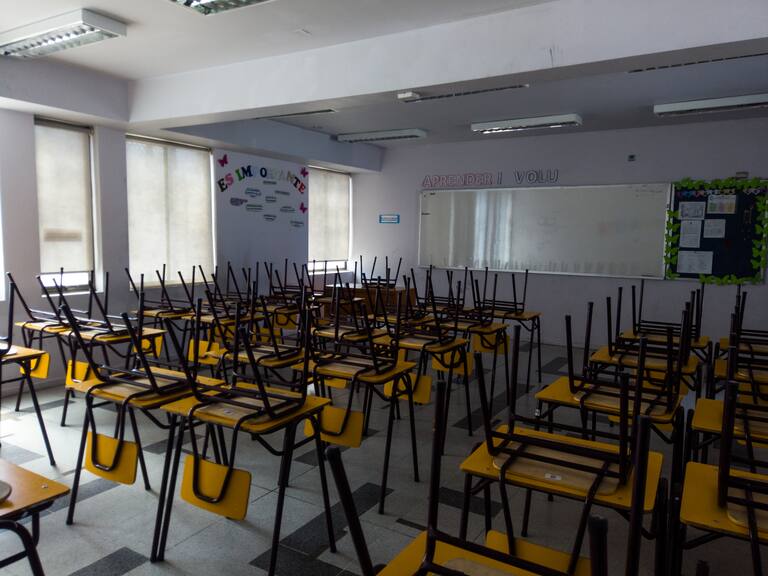 Suspenden clases por sistema frontal para este viernes 7 de junio: revisa acá las comunas afectadas
