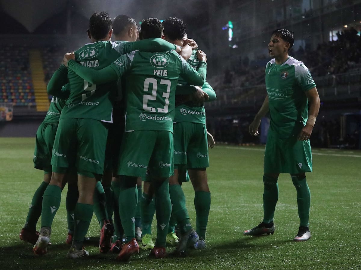 Audax Italiano da vuelta un partidazo ante Huachipato y es el nuevo líder del Campeonato Nacional