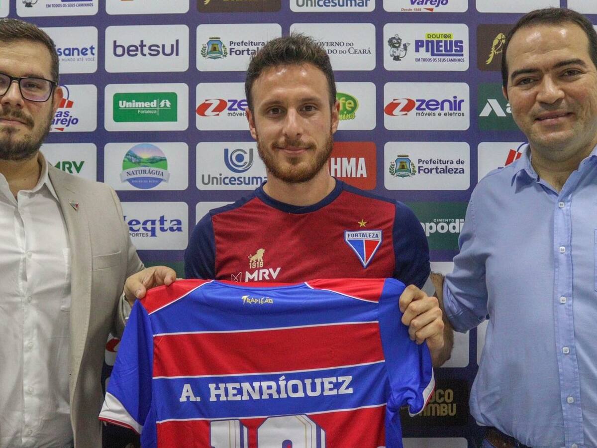 Ángelo Henríquez fue presentado en Fortaleza: «jugando bien acá, puedo tener opciones para volver a la selección»