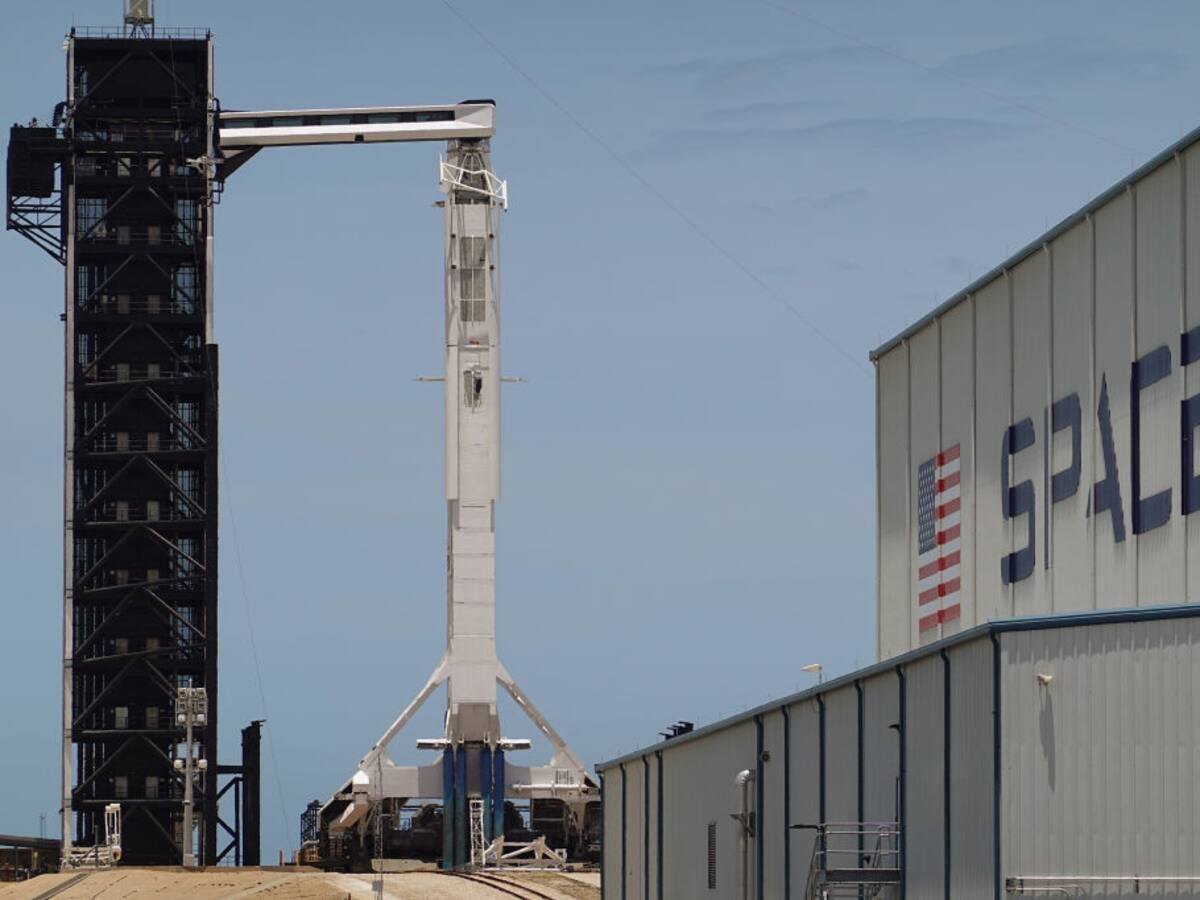 Lanzan severa advertencia sobre los satélites de Elon Musk