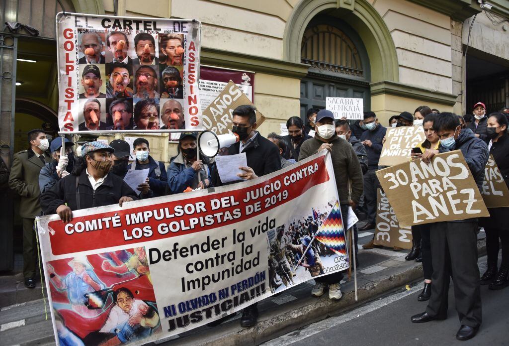 Manifestantes piden prisión para Áñez por el golpe de estado en Bolivia