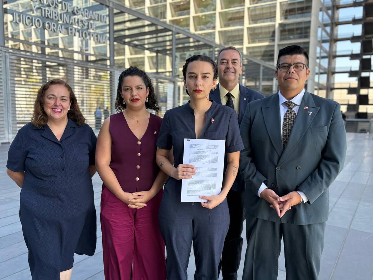 Diputada Rodríguez presenta querella contra concejala por difusión de noticia falsa sobre relación familiar