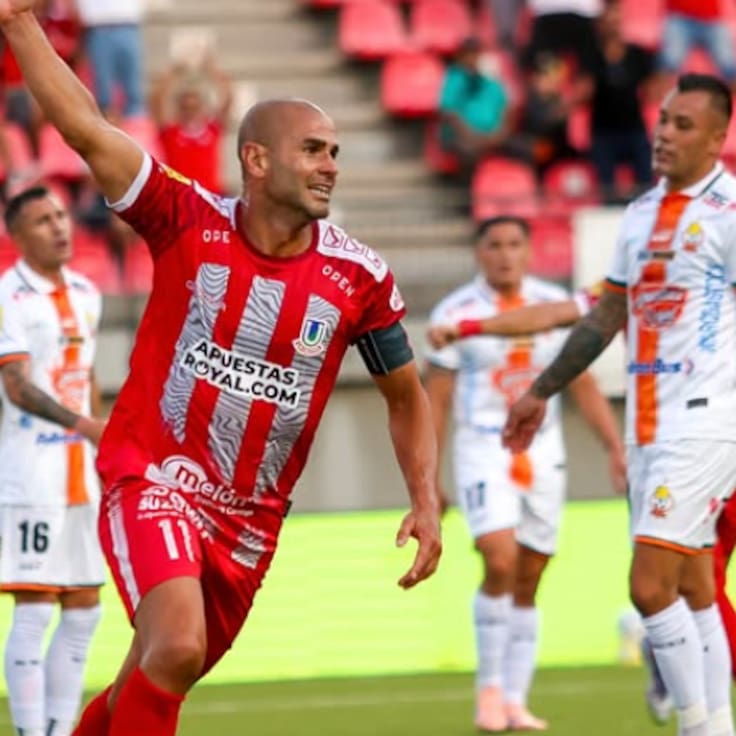 Unión La Calera sigue sorprendiendo y trepa a la cima de la Liga de Primera tras golear a Cobresal