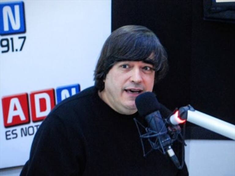 Jaime Bayly: «Cuéntame con qué te drogas, con quién te acuestas, qué música oyes»