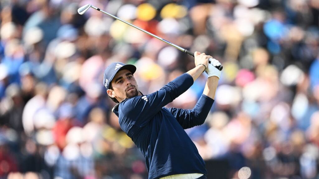 Joaquín Niemann sufre un desastroso comienzo en el US Open de golf
