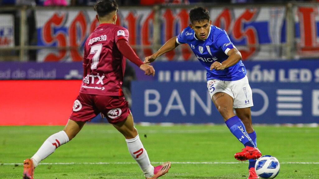 Yamil Asad será habilitado para jugar por la UC el segundo semestre