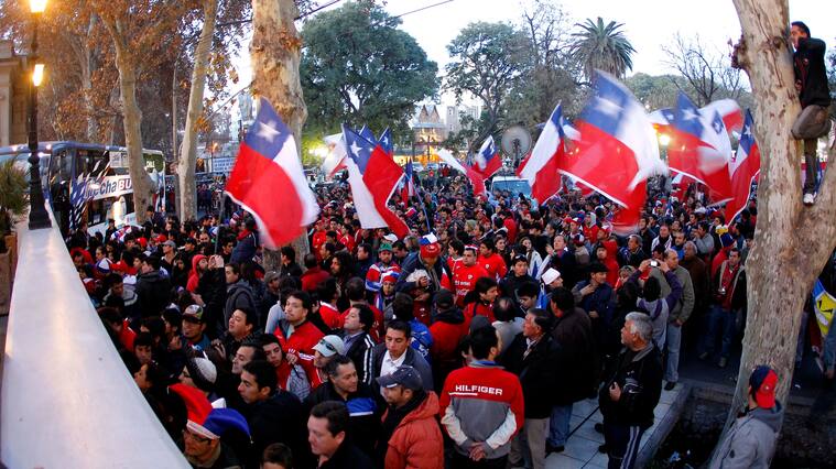 Atención hinchas de La Roja: así funcionará el Metro de Santiago en Estación Estadio Nacional | Agencia Uno