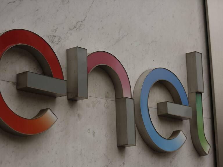 Enel demandó a municipalidad de Coronel por el cierre de vertedero de cenizas
