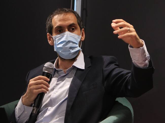 15 de Marzo 2022/SANTIAGOEl ministro de Economía, Fomento y Turismo, Nicolás Grau, junto a la subsecretaria de Turismo, Verónica Kunze, se reúne con los gremios y agrupaciones del sector en el marco del proceso de reactivación de la industria turística.
FOTO: LUKAS SOLIS/AGENCIAUNO