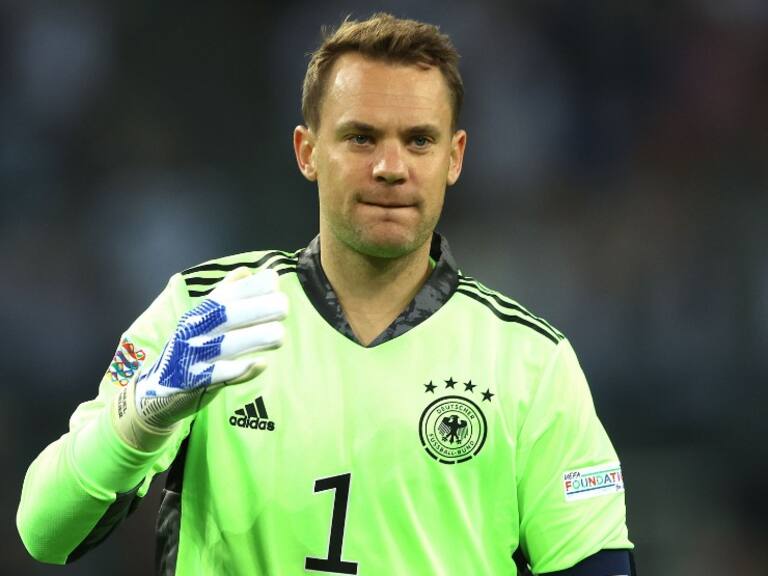 Manuel Neuer también desafía a Qatar: usará brazalete arcoíris en el Mundial y asegura que "no tenemos miedo"Manuel Neuer también desafía a Qatar: usará brazalete arcoíris en el Mundial y asegura que "no tenemos miedo"