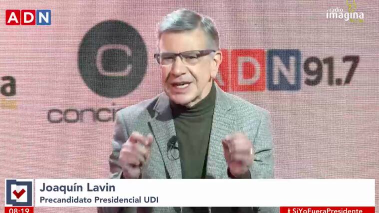 Joaquín Lavín hizo propuesta para encarcelados