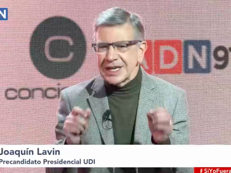 Joaquín Lavín hizo propuesta para encarcelados