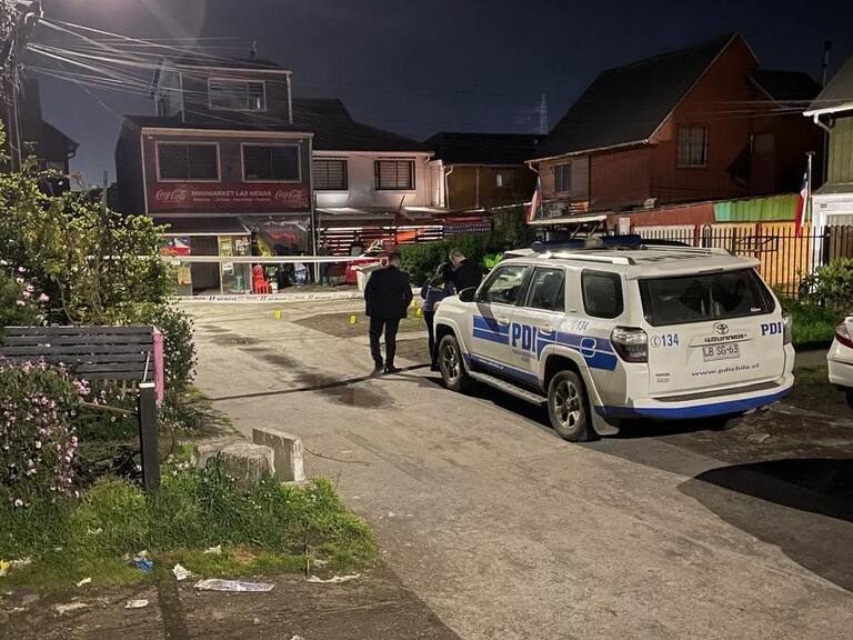 Hombre muere acribillado en la puerta de su casa en San Pedro de la Paz: había salido hace poco de la cárcel