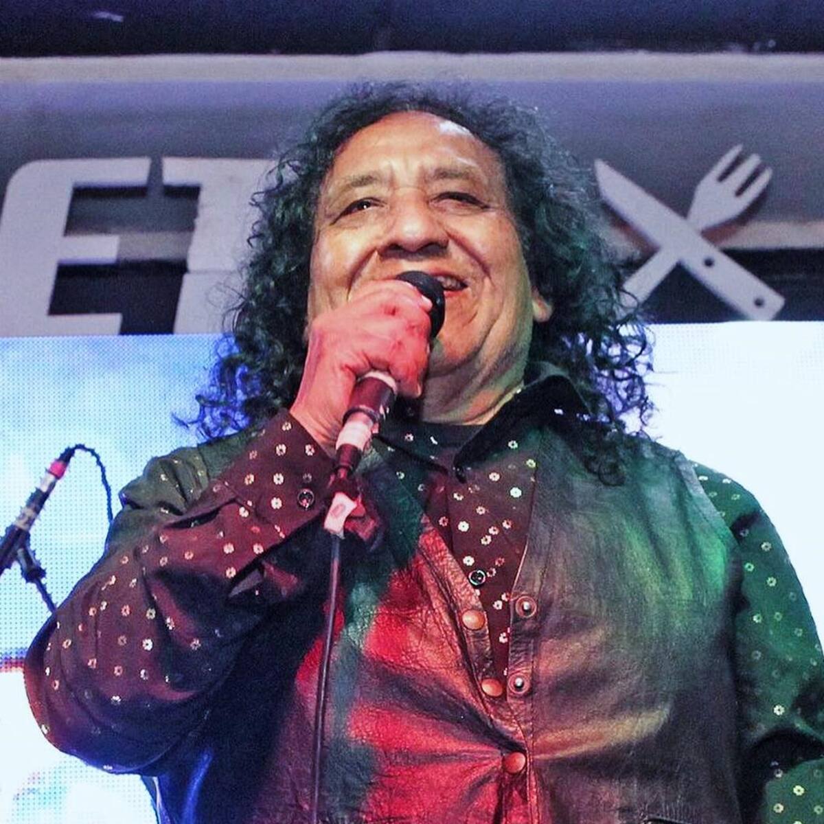 Adrián de Los Dados Negros genera preocupación por delicado episodio de salud: fue hospitalizado en plena gira