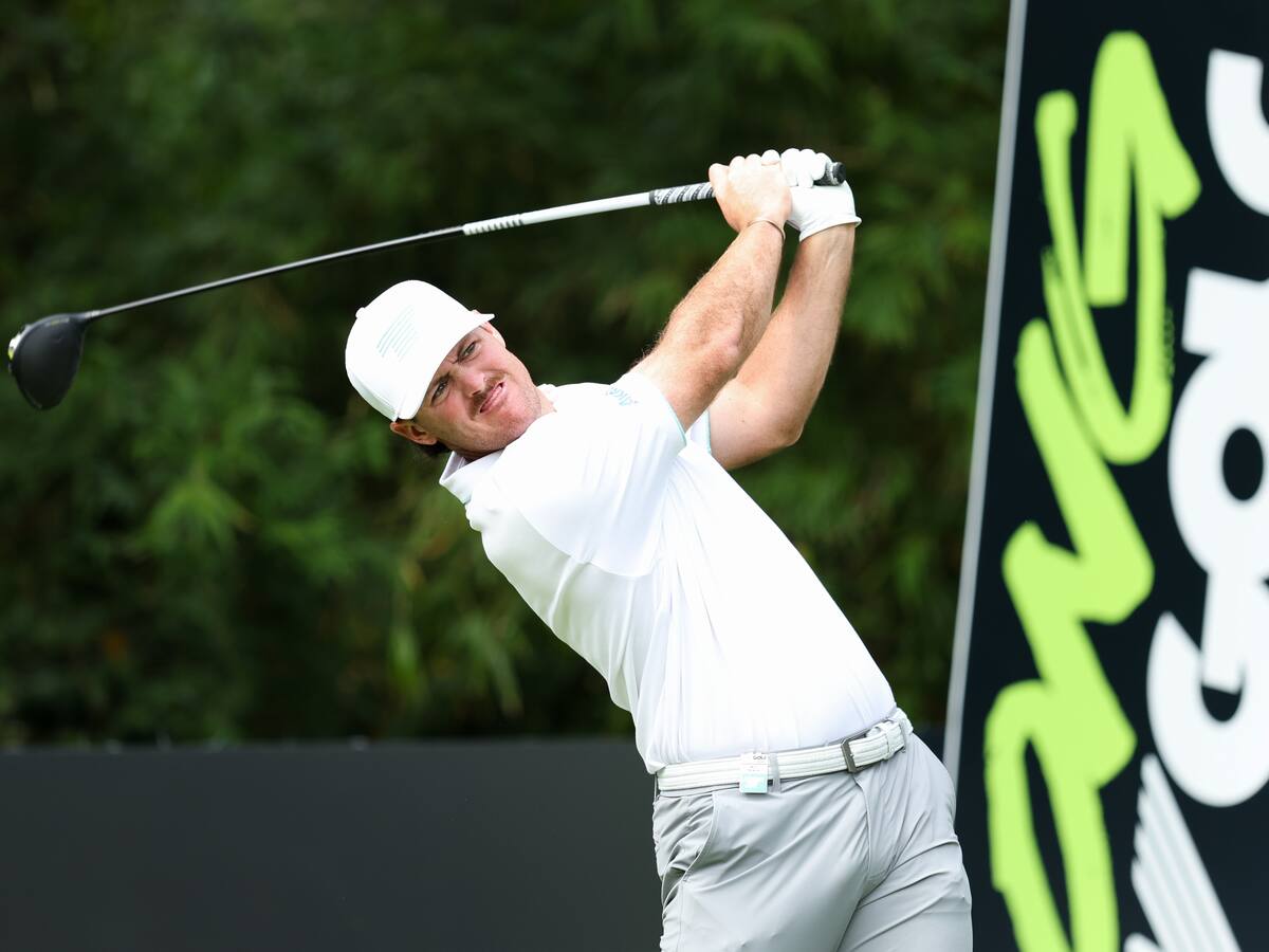 El espectacular “hoyo en uno” de Mito Pereira en la fecha del LIV Golf en Hong Kong