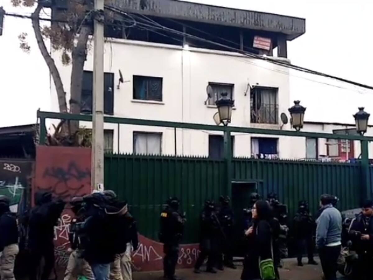 PDI allana cités en barrio Bellavista por caso de homicidio frustrado: detectan a 10 extranjeros irregulares