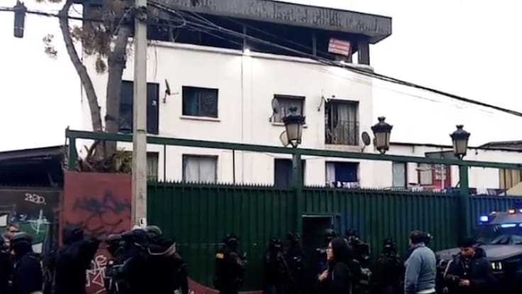 PDI allana cités en barrio Bellavista por caso de homicidio frustrado: detectan a 10 extranjeros irregulares