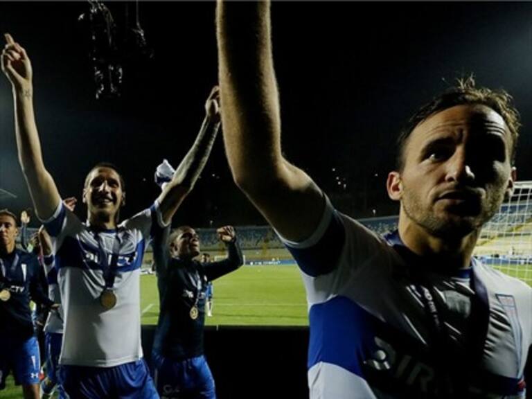Universidad Católica y Palestino jugarán la Supercopa en el estadio Sausalito