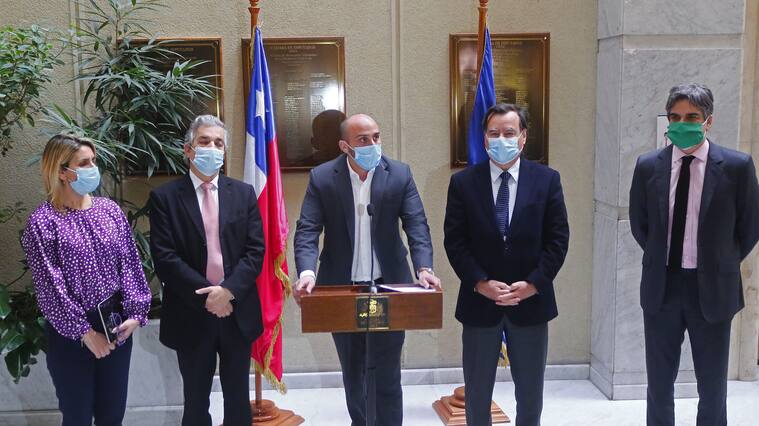 Diputados oficialistas presentarán una acusación constitucional contra jueza que dejó en libertad a Hugo Bustamante