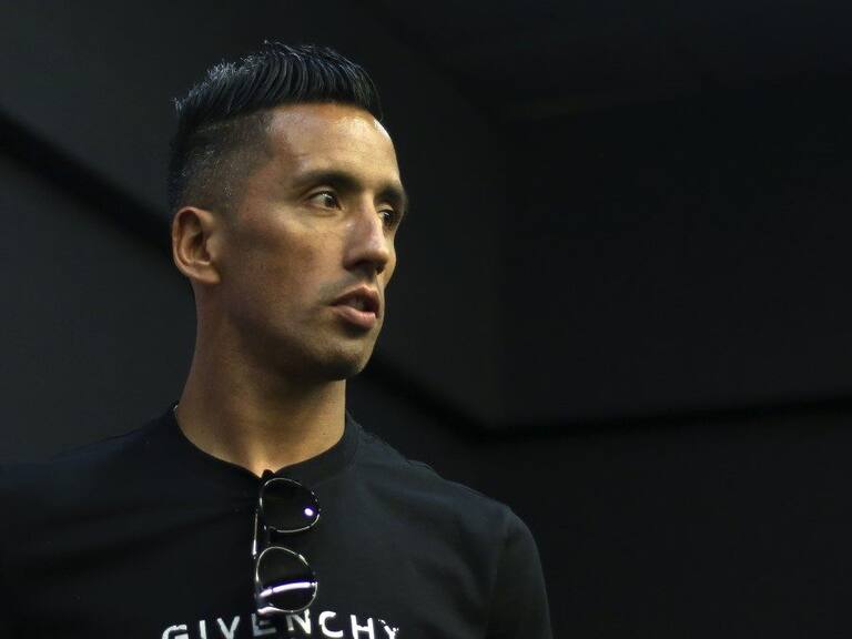Lucas Barrios se retira del fútbol profesional: «Fue una larga carrera que hoy termina»